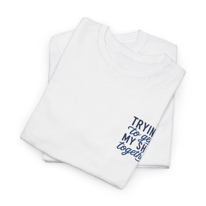color:white