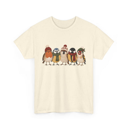 Wintervögel mit Mützen – Unisex Vogel-T-Shirt