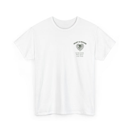 color:white